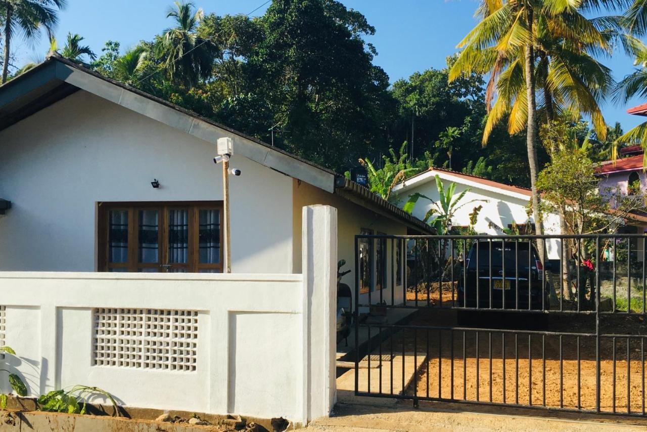Hiriketiya Orchid Villa Dickwella Exterior photo